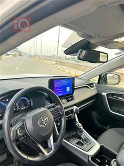 تويوتا راف 4